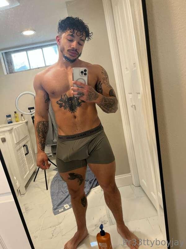 Let's keep this our little secret 😉🤫
