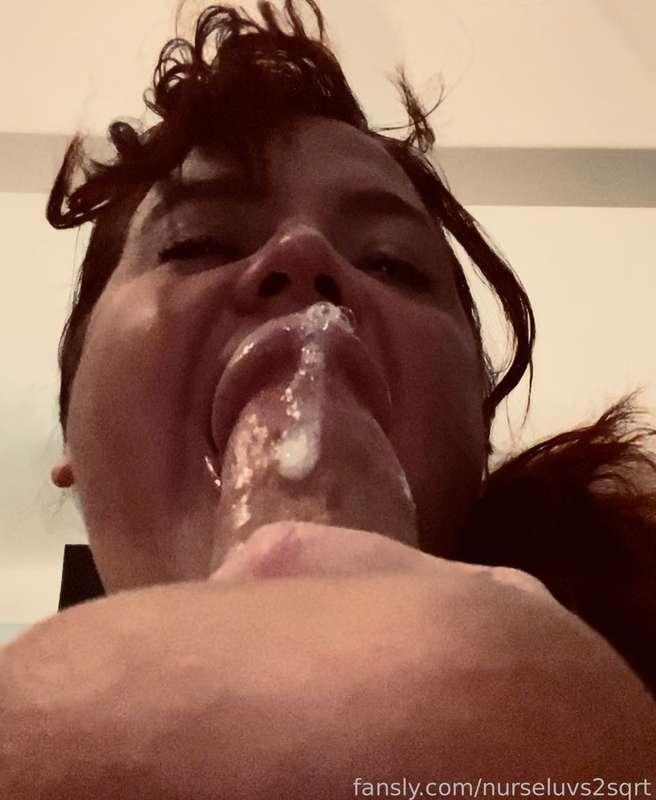 His first time visiting Philly…subscribe to see how I welcomed him 😈🤤
#visiting #cockslut #cumslut #sloppybj #throatgoat #asseating #spit #goodgirl #facesitting #deepthroat #throatfucking #tittyfucking #hotelsex #philly 