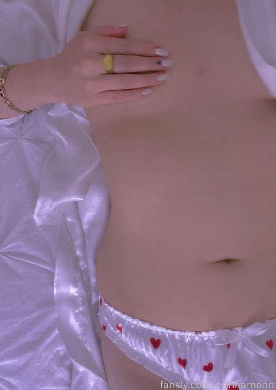 cinnnamonn image #1