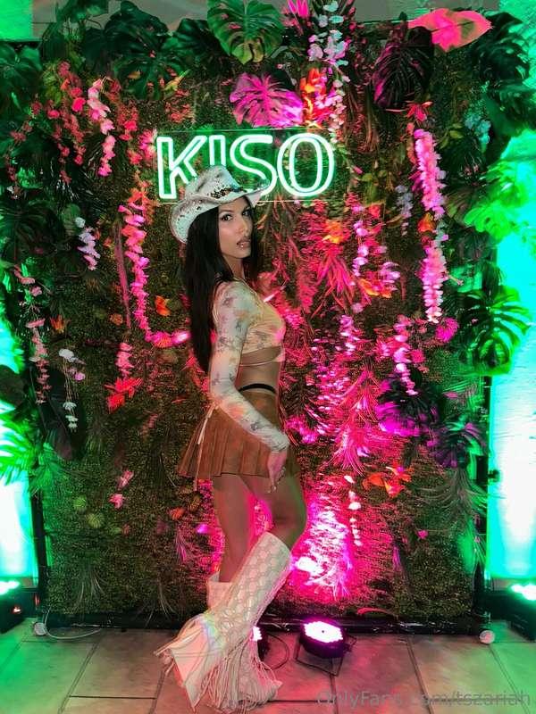 Serving looks, stealing hearts 