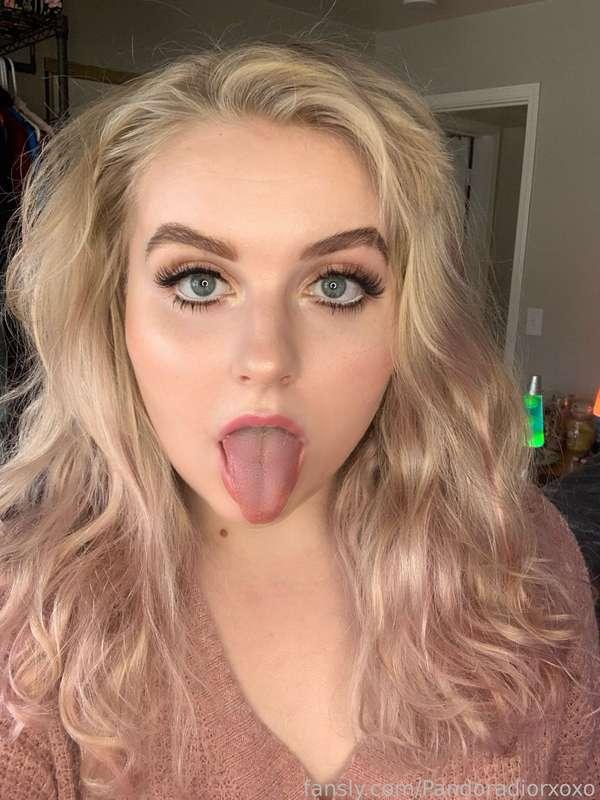 pandoradiorxoxo image #0