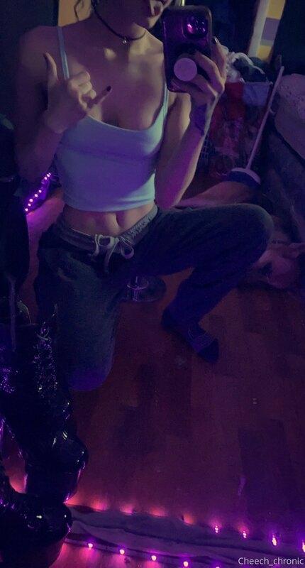 ? Baby, unlock me to pull down my pants ?