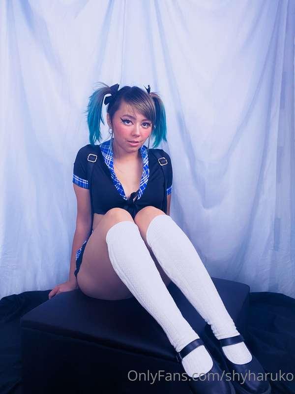 School girl pics <3 More coming soon!