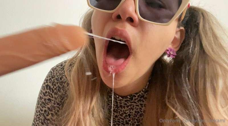 NEW VIDEO 😈 like if you want to see the mess with my dildo, ..