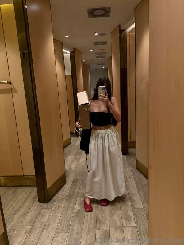 Shopping isn't just about stuff, it's about moments... 😏✨