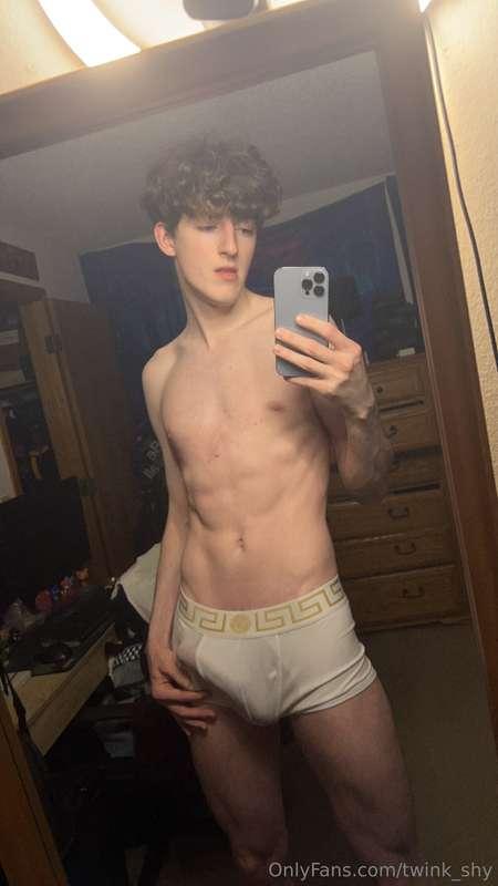Oops my bulge is showing