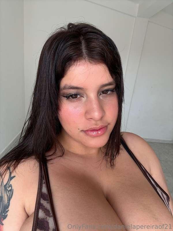 danielapereiraof21 image #0