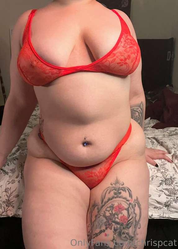 I wanna be waiting for you like this when you get home 😇