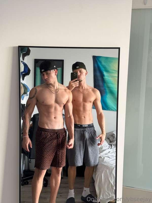 new collab coming this week with this sexy straight dude and..