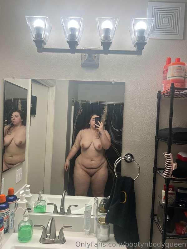 bootynbodyqueen image #2