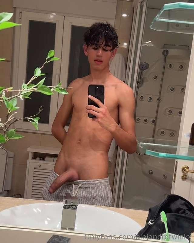 alejandrotwinkx image #0