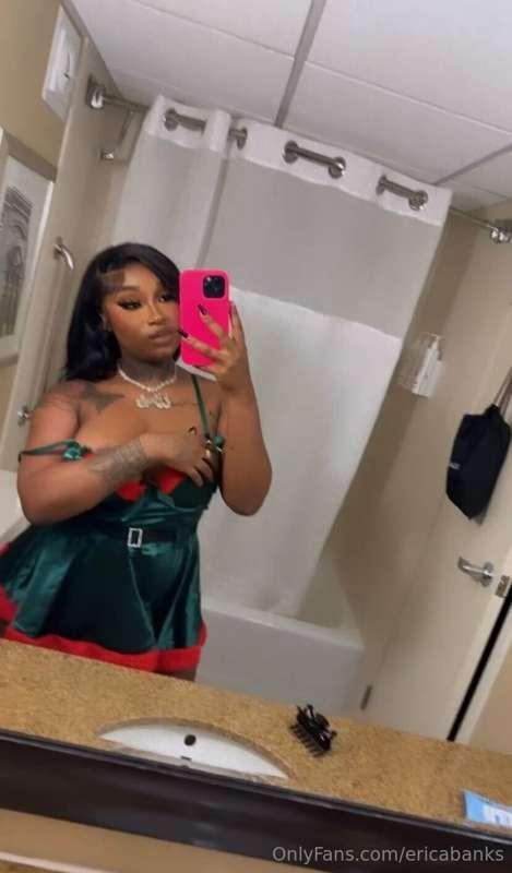How would u feel fuckin' dis titties while my tongue reaches..