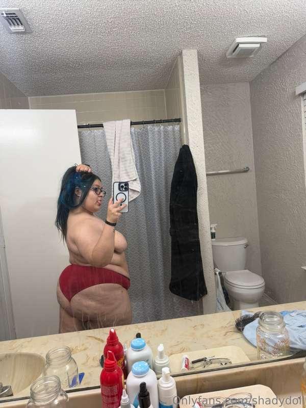 I need some dick in my tight fat pussy 😈🥵