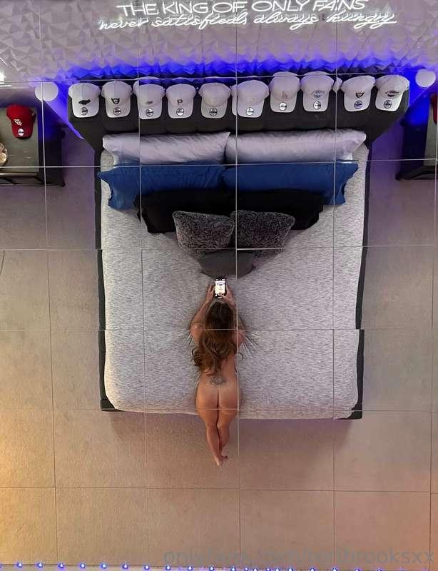 Who loves booty?