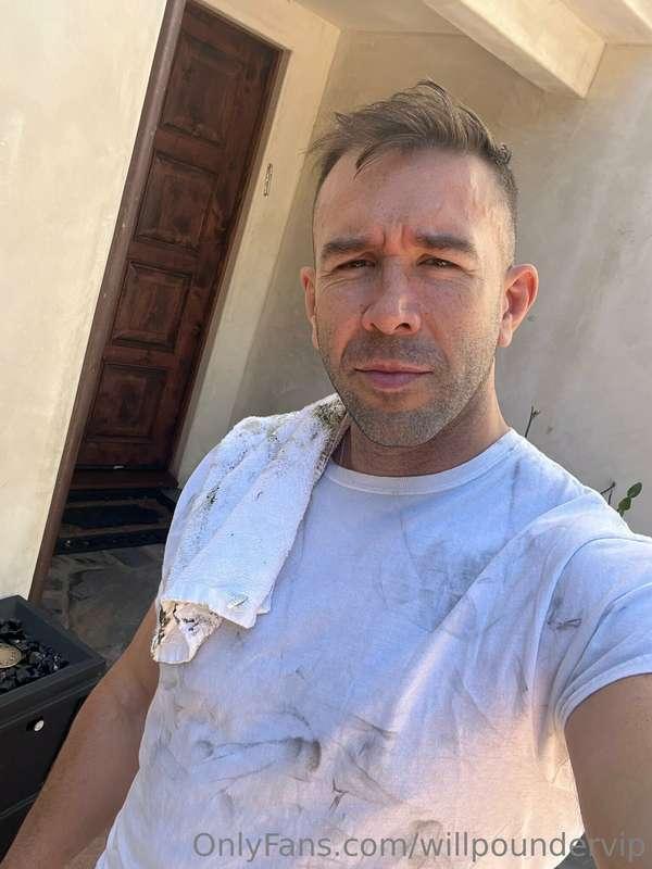 Before and After 😈

Do you like a dirty guy or clean guy