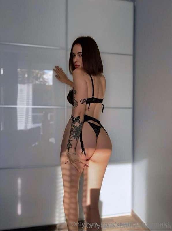 𝐒𝐔𝐁𝐒𝐂𝐑𝐈𝐁𝐄 𝐅𝐎𝐑 𝐅𝐑𝐄𝐄 𝐓𝐎𝐃𝐀𝐘 @aurumselina Cutie @aurumselina wit..