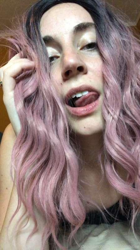 Wig play 👄