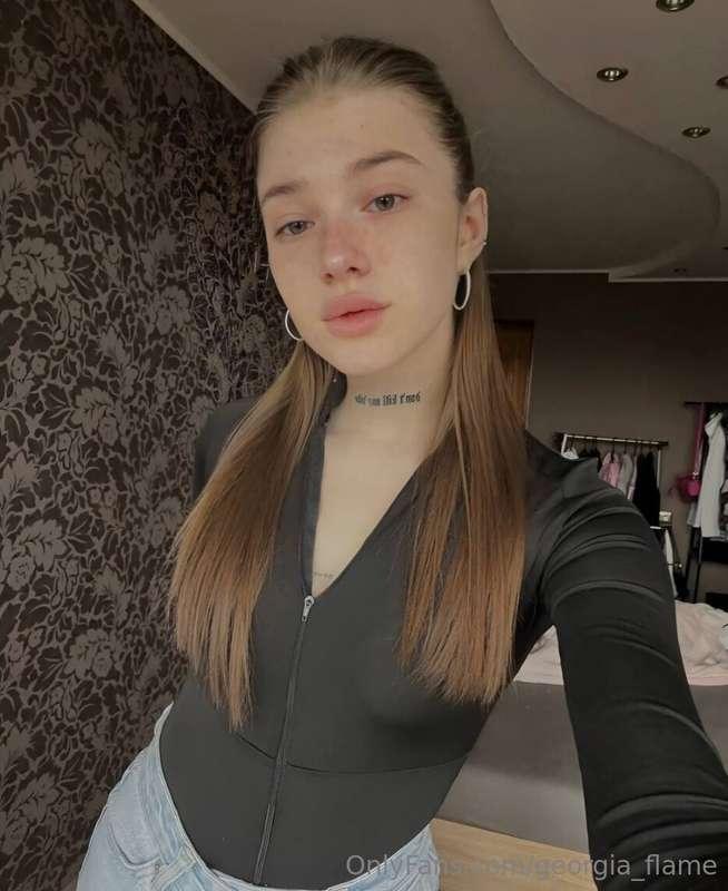 🔥𝗙𝗥𝗘𝗘 𝗢𝗡𝗟𝗬 𝗡𝗢𝗪🔥
Just turned 18y.o. and started OF🔥
@arina_st..