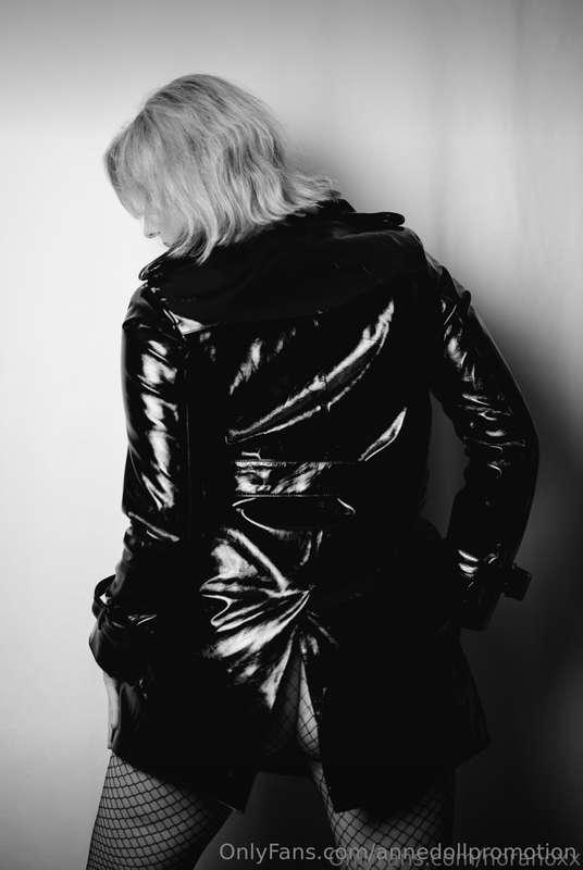 Are you looking for a woman who will penetrate the deepest a..