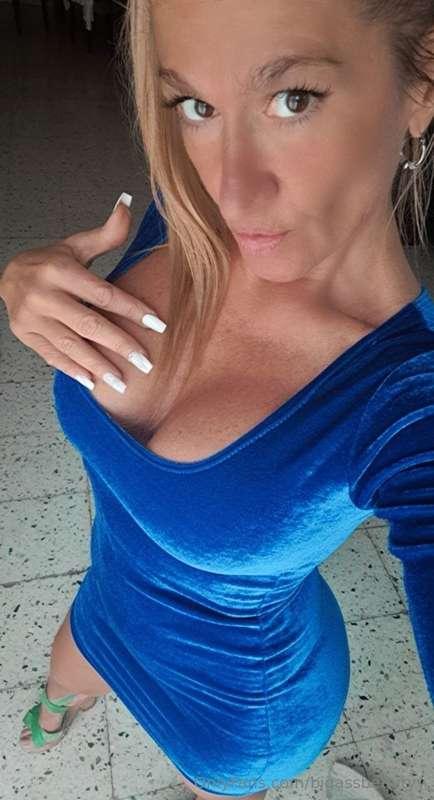 🔥🇸‌🇺‌🇧‌🇸‌🇨‌🇷‌🇮‌🇧‌🇪‌ 🇫‌🇷‌🇪‌🇪‌ 🔥 🍑

She is my friend and loves..