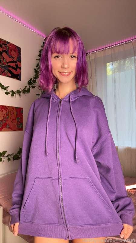No pants😜

#petite #fyp #cutie #alt #smile 