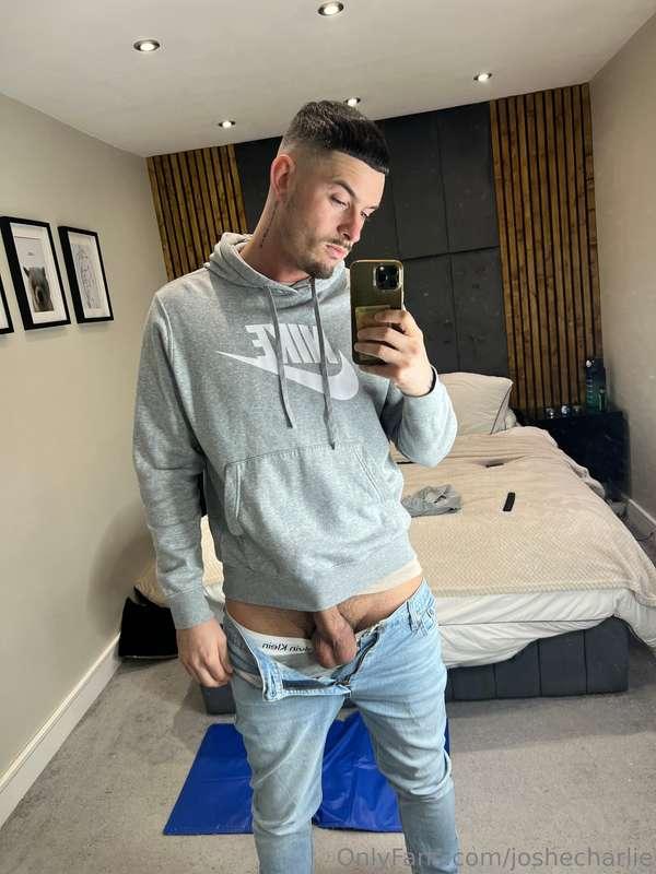 joshecharlie image #0