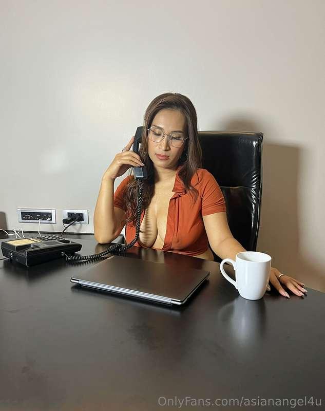 Would You Hire Me to Be Your Secretary?