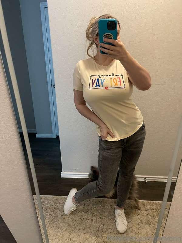 Guess who is going live tonight…. Me … 8:30pm CST 🩵