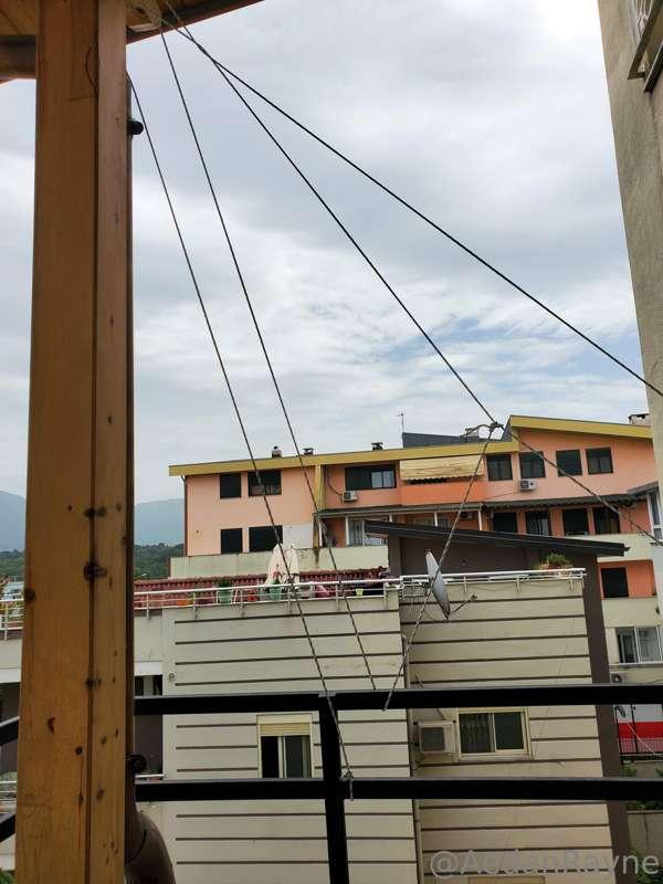 What do you think I'm doing with this rope here?