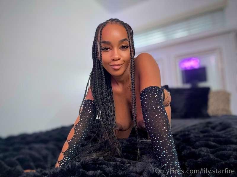 Your seductive angel is only a call away🥰