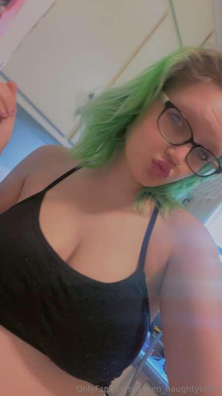 queen_naughtybitch image #1