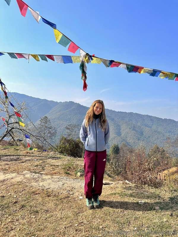 Doing a 10 mile, 8 hour hike! So so cool. 