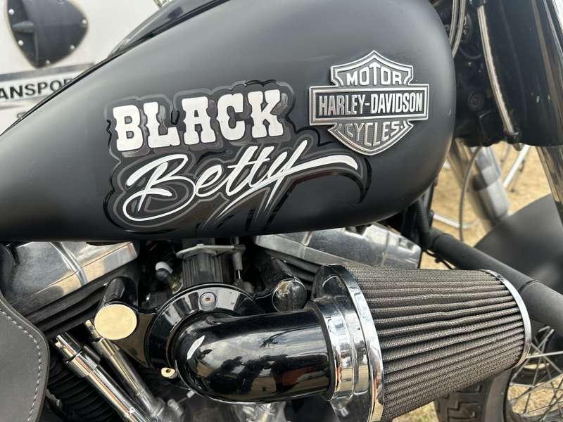 I love it! New art on Black Betty!!! 