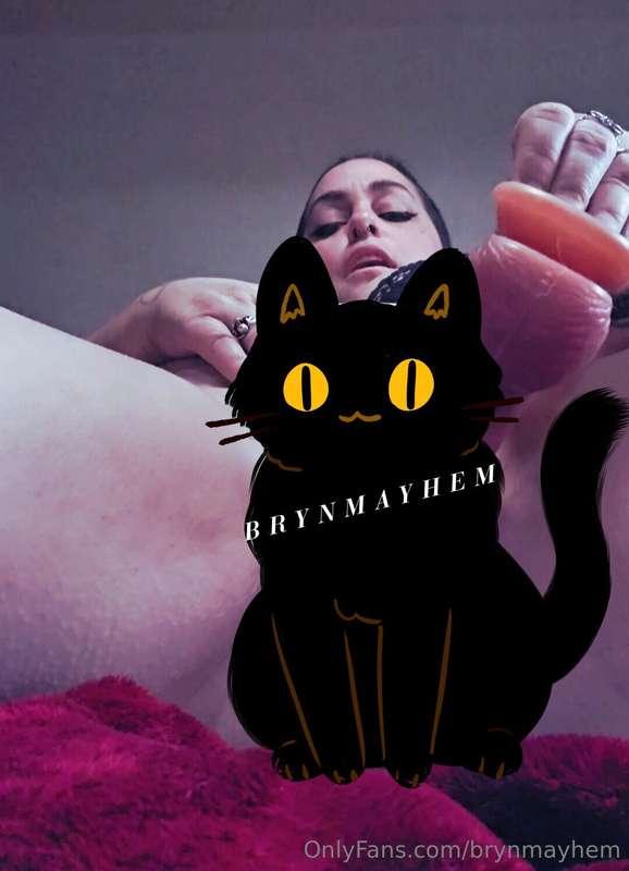 New video drop tonight. Cum... 