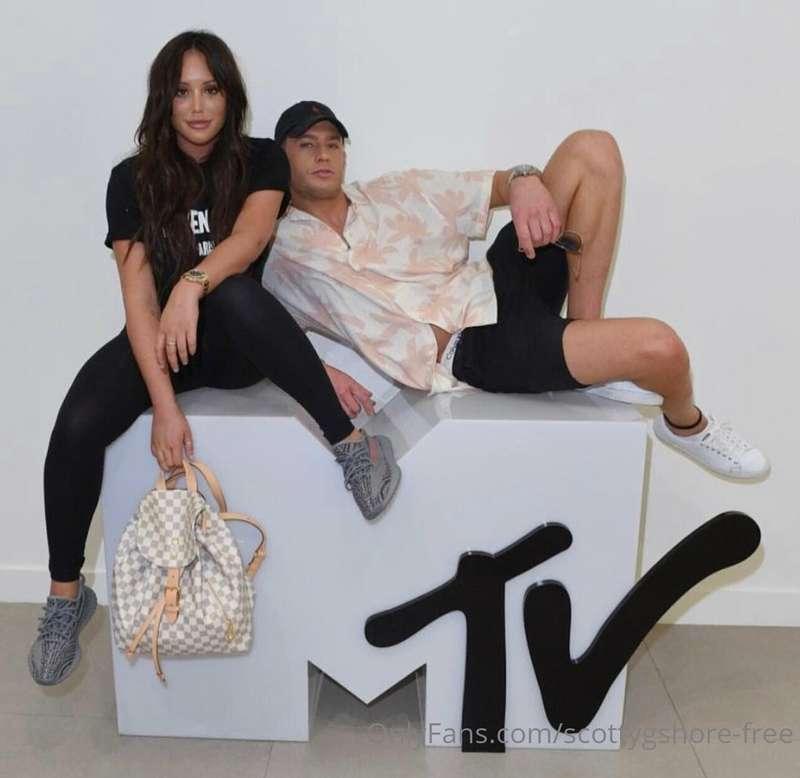 The secrets out!

I’m back in geordie shore - see you at the..