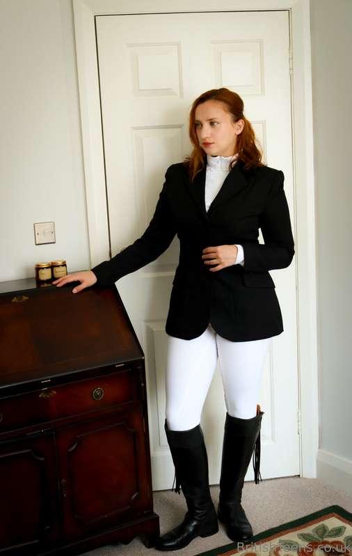 Introducing the first test photo of Victoria in our newest u..