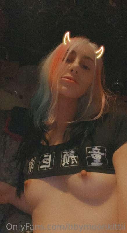 bbymoonkittii image #1
