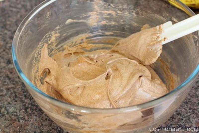 **Egg Whites and Peanut Butter**
Small Meals / Desserts

Ing..