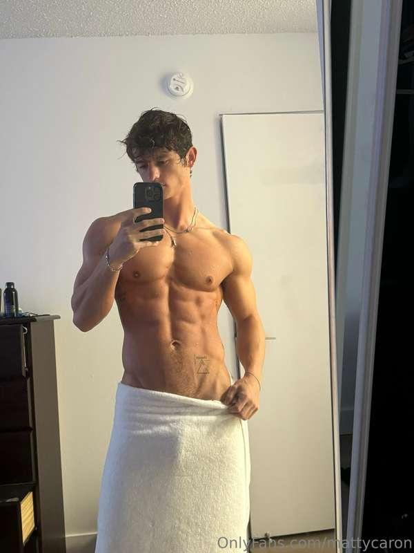 Can't hide anything in white towel ugh 😩