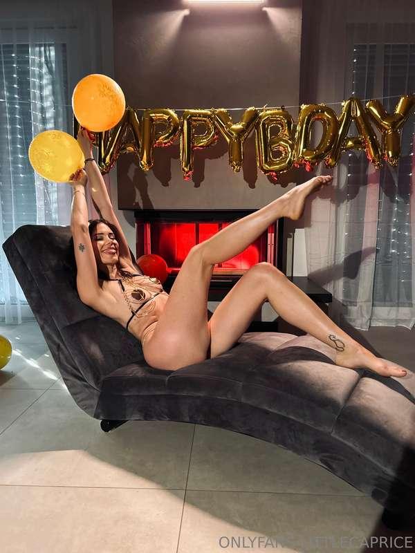 Happy Birthday to me!!!!! I'm so thankful for all the ongoin..