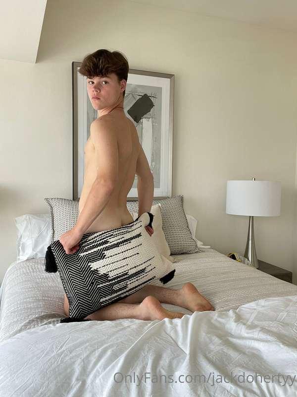 Ever wonder what it looks like when my ass gets torn up real..