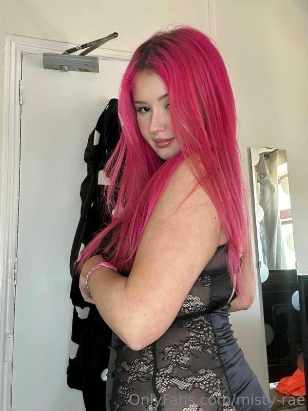 How's your wank holiday going so far? ;)
Can i make it naugh..