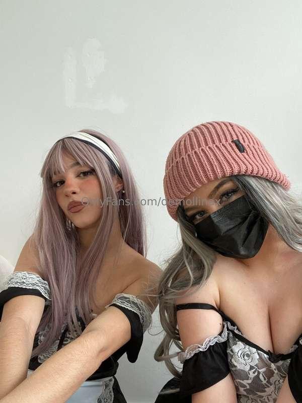Cum on our face, we want cum on our face!😵‍💫😈