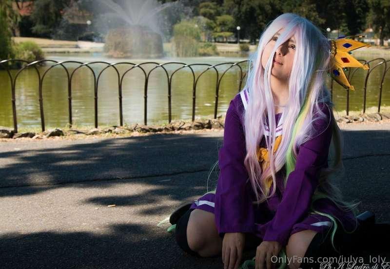 Cosa ne penso del nostro mondo? Bhe.. non ho idea di quali s..