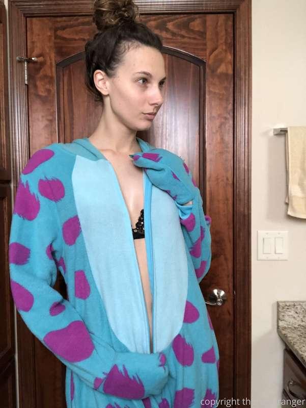 ***Tip $5*** to take it off 😈