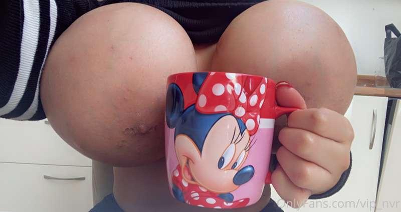 It’s a big mug 😝
