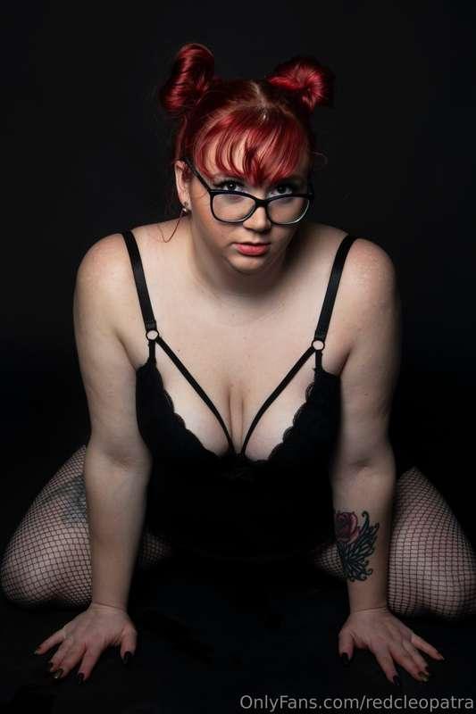 I'm on my knees, waiting... 😇🤤🫦