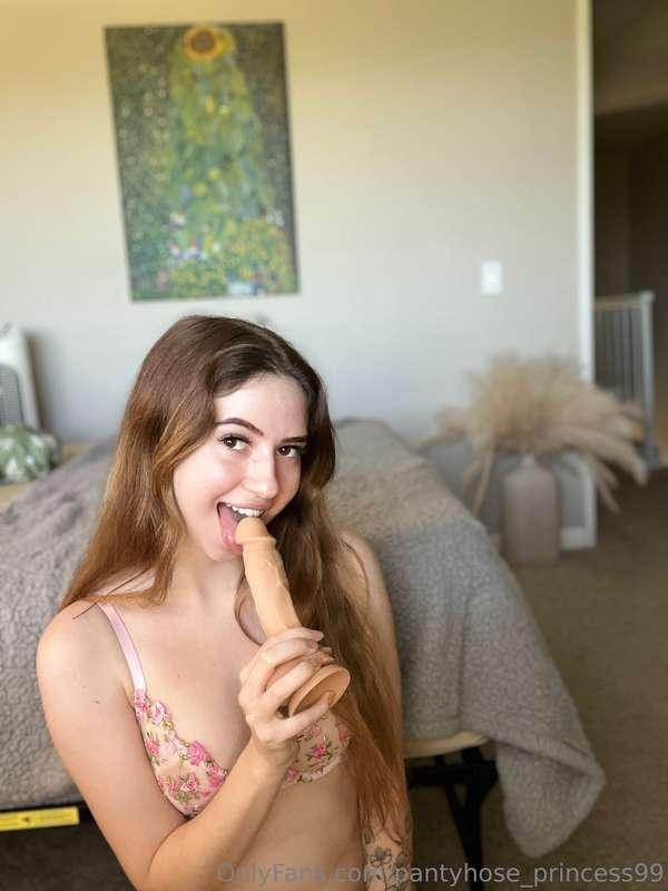 Where I need you👅