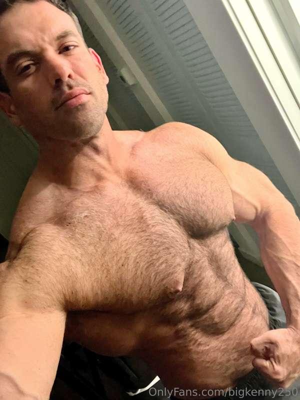 My page is now FREE with paid content to follow. The world n..