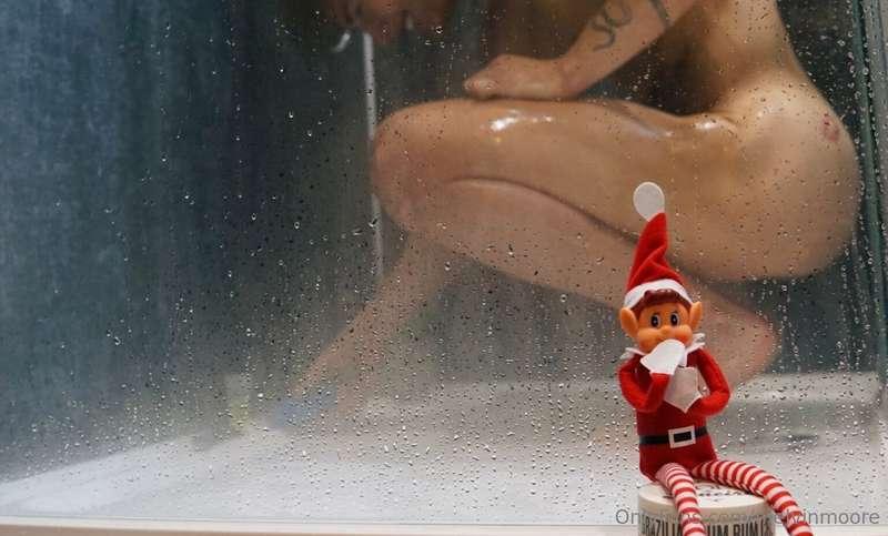 [🚿#3]My favorite part of the day is watching him shower,This..